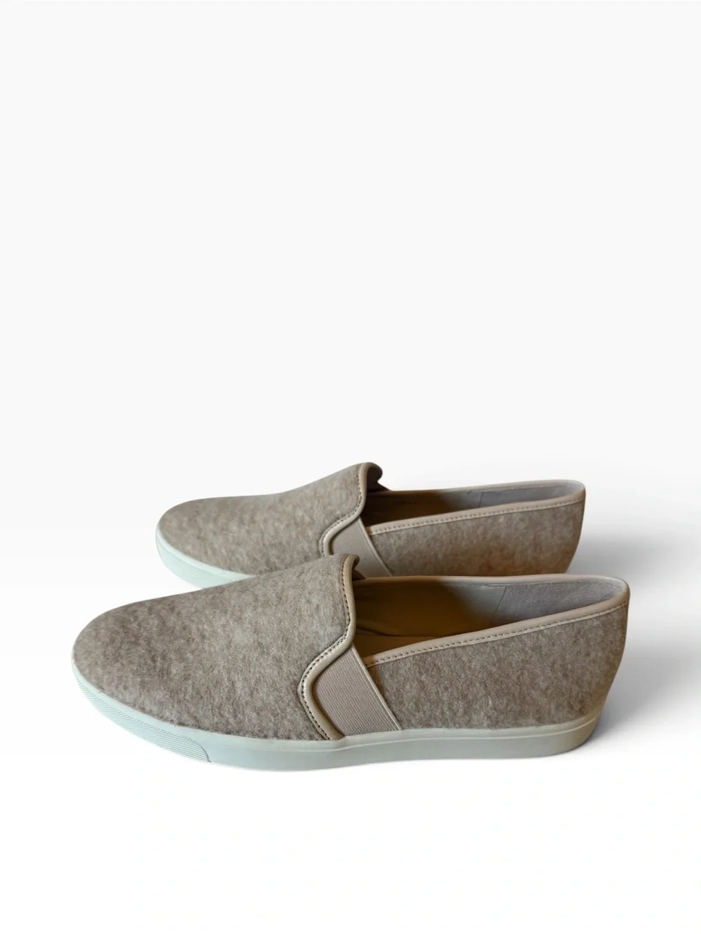 Vince Blair Cashmere in New Zealand Wool Women’s  Slip-On Shoes Size 8M NEW